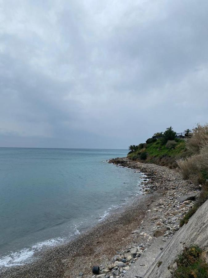 Appartamento Vista Mare ألبينغا المظهر الخارجي الصورة