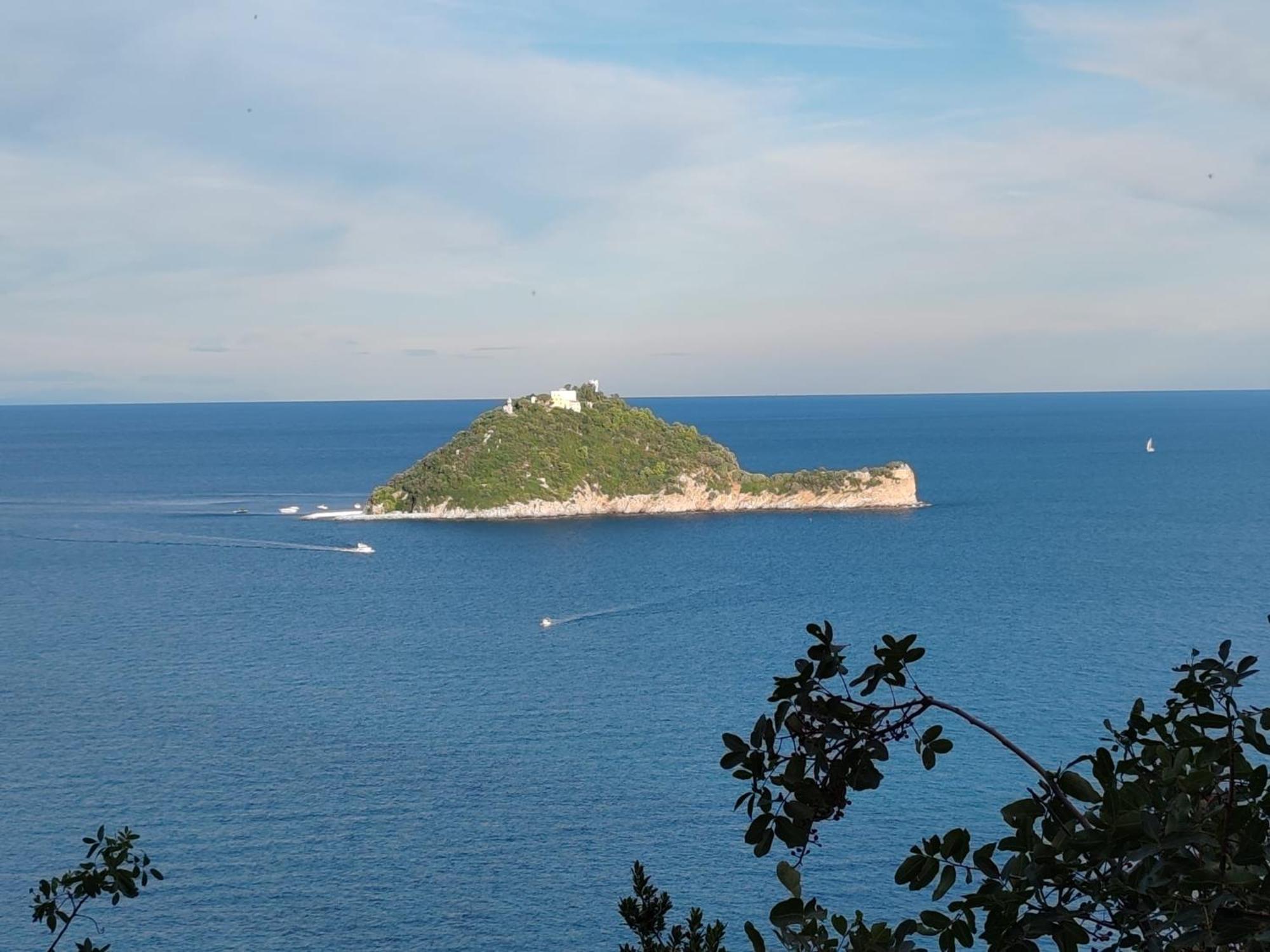 Appartamento Vista Mare ألبينغا المظهر الخارجي الصورة