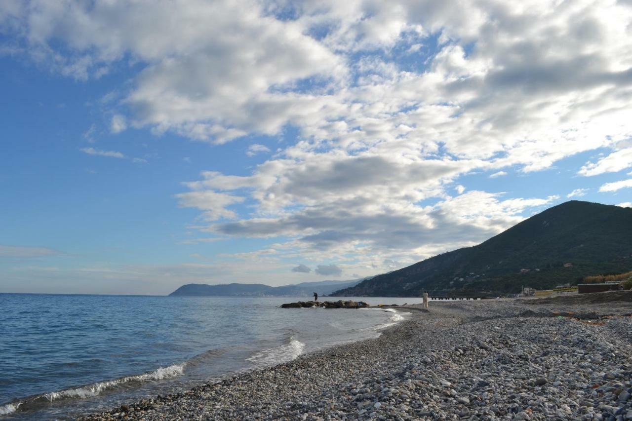 Appartamento Vista Mare ألبينغا المظهر الخارجي الصورة