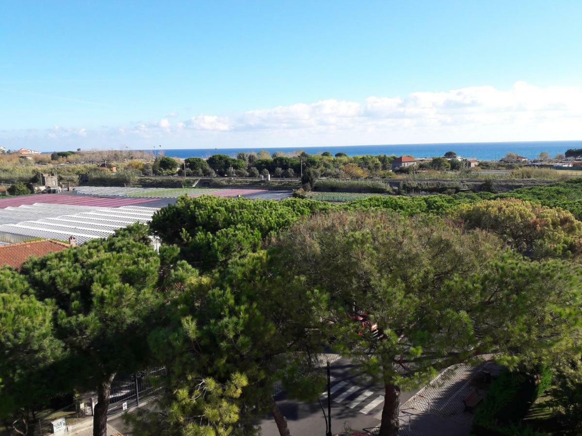 Appartamento Vista Mare ألبينغا المظهر الخارجي الصورة